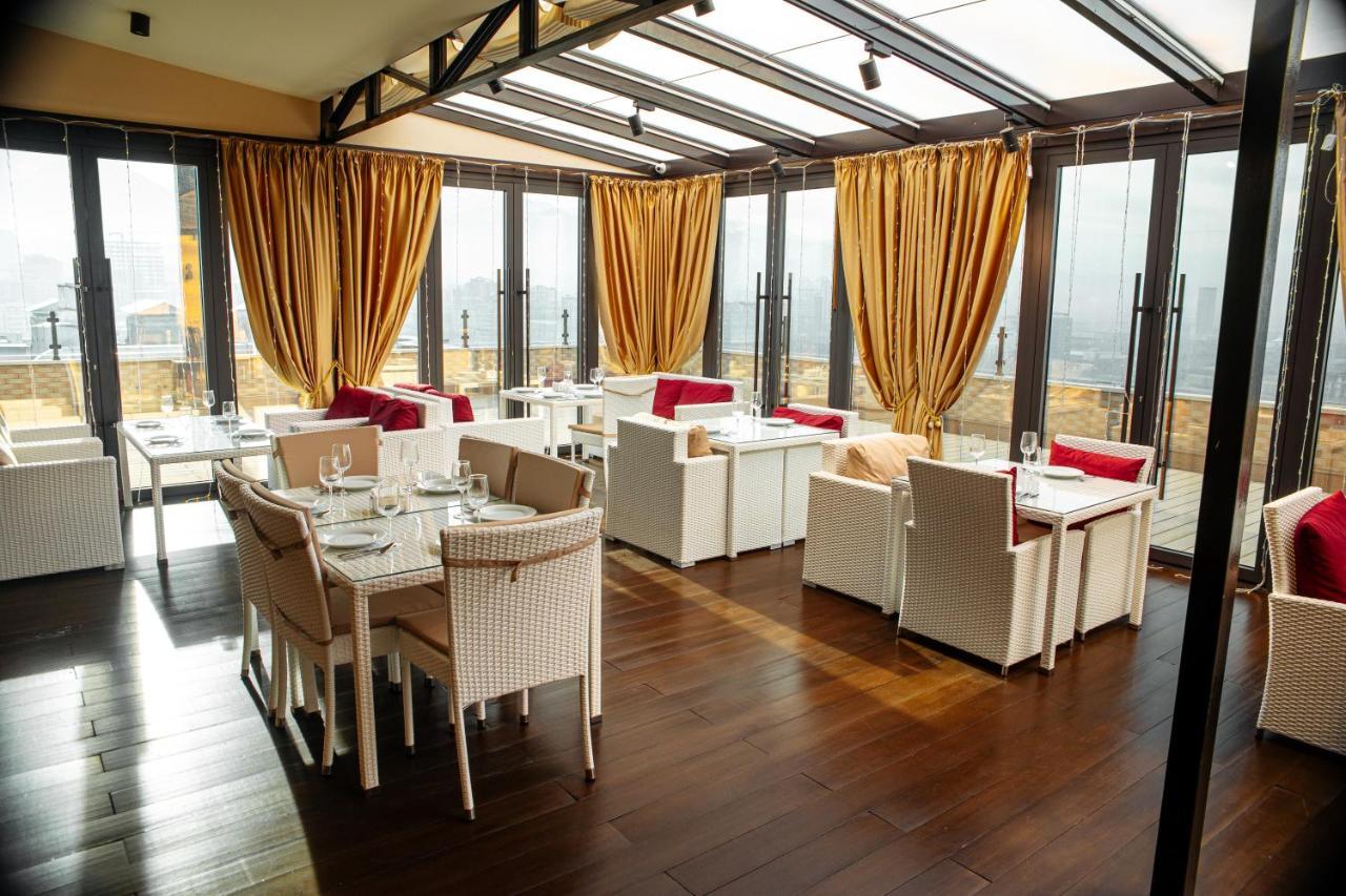 Hotel Reikartz Sky Almaty Exterior foto