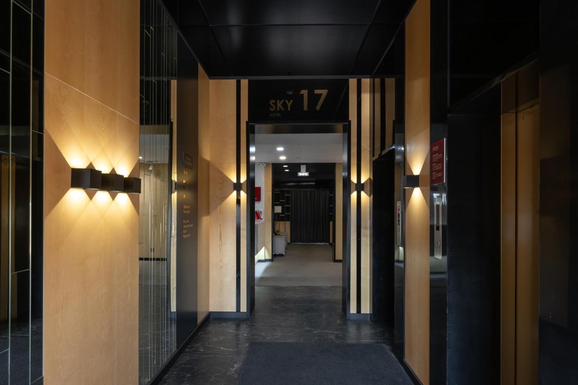 Hotel Reikartz Sky Almaty Exterior foto
